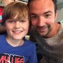 Het is ‘neem je oudste zoon mee naar je werk-dag’! Gezellig met Lennon in de studio! #vakantie 