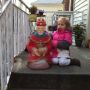 Isis. En "Sinterklaas" gevonden op straat. 