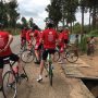 Ze zijn aangekomen in Rwanda, de fietsen zitten in elkaar en het eerste 'testrondje' zit erop. http://www.annavanderbreggen.nl/news/blog/meeleven-met-muskathlon-in-rwanda-10663