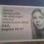 'Ohnoo. Alweer zo'n vulgair schandaal.' Dacht ik, terwijl ik er snel heen bladerde...