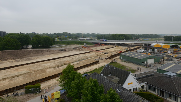 Op 20m hoogte uitzicht bij @heijmansnl over @zwillemsvaart #rosmalen #dagvandebouw @willemsunie