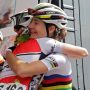 Love this photo of friend and old teammate @mariekevwanroij and me. This is her last race and then she stops cycling. Wish her good luck!