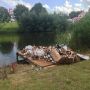 Zo ziet t bootje er nu uit.. Zie me hier kopje onder gaan: http://go.3fm.nl/festivals-lowlands/nieuws-detail/4739/Giel-kopje-onder-met-Kaasheld-in-Lake-Lowlands. Toch nog nat op zondag #LL13 #3FM
