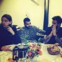 Soms zie je van die mensen zwijgend in een restaurant bij elkaar aan tafel zitten. Waarom@hebben ze elkaar niets meer te zeggen, vraag je jezelf dan af. Was het ooit anders? #tbt