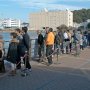 【YOKOSUKA軍港めぐり】船着場に戻ってみれば次の便の待機列がｗｗｗｗｗｗｗｗｗ