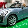 【東京オートサロン2016】他のブースを回ってる間に1回めの着せ替えデモが終わっていたらしくこう変わっていたｗ これが一番標準的な外装っすね