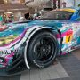 【オートジャンボリー2015】その隣には2011年モデルのGSR初音ミクBMW Z4 もうちょっと新しい年式の車両をだな...