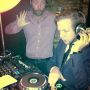 .@Timur3FM schrikt van het nummer dat @ramon3fm hier laat horen op de #BNN ledenavond gisteren. Maar welk liedje?