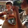 T en K. En croissanten. 
