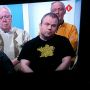 Heee een shirt van @Gabygaby op de TV. Model Jilles