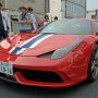 【蔵の街スーパーカーパレード】そろそろ退場されるお時間なのでフロントローの一角を占めていたフェラーリ458を抑えて終了っと