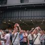 【よこすかYYのりものフェスタ2015】飛行甲板に登るべく俺も乗ってみたー！ そして一斉に写真を撮り始めるおまえらｗｗｗｗｗｗｗ