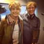Vrolijkheid in de lente mensen! En zeker met vrienden @LuckyFonzIII en @hamelmusic in t huis. Kijk ze eens... haha