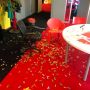 Hee @TjibbeTjibsma! Onze nieuwe confettiguns doen ‘t bijzonder goed. Nu stofzuigen.
