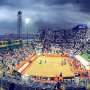 Watching beach volleyball at the Copacabana in the rain 🇧🇷 #wijkunnendat #justlikelondon #rio2016