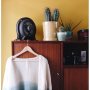 Leuk stukje op @blgshp met  foto's van mijn interieur, @meneertje_the_king_ en Mientje staan er ook leuk op! Link in bio #interior #home #kleding #cactus #planten