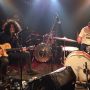 ジョニーのイントロが高まるタカタカタカタカ！ってなるところ、ジョニーがきた足音みたいだったな。
