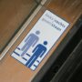 Handig dat ze in verkiezingstijd zelfs op de roltrappen stemadvies geven. #verkiezingen2017