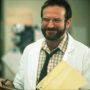 Ik ben niet zo snel geneigd om dode mensen te delen maar voor Robin Williams, hier te zien in één van mijn favoriete films 'Awakenings', maak ik graag een uitzondering.