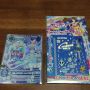アイカツ！ キャラスタムシール (カードは実寸比較用) 見ての通り小さいデコシールですが細かい箔加工などあってかなりゴージャス。手持ちガジェット貼り向け。やや高いか 