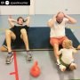 #Repost @speelkwartier
Onderdeel van de Speelkwartier WOD waren 250 peuter sit-ups. Team Olivier en Niels zijn hier halverwege #sportensamenmetjekind #wod #situps #vondelgym #sundaymorningworkout #bootcamp
